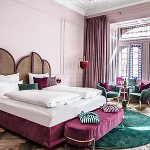 4* Hotell Josefine