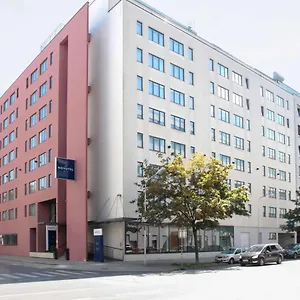 4* Отель Novotel Donau