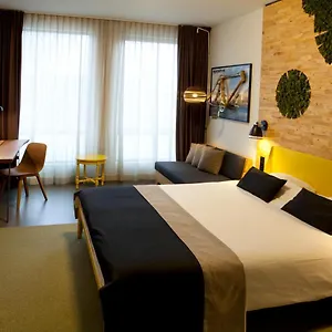 https://skotel-amsterdam-hotelschool-the-hague.amsterdamhotelsnl.com