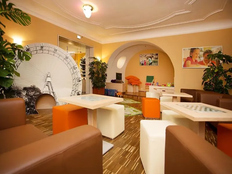 Jufa Hotel Wien City 4*,  Österrike